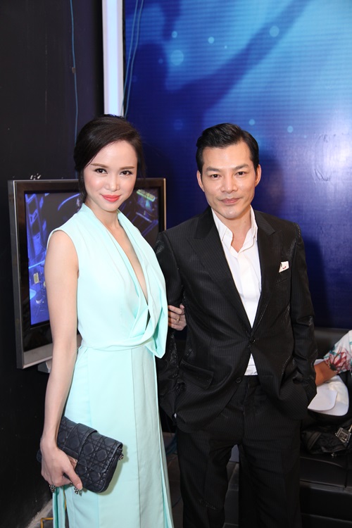 Vietnam Idol 2015 tập 8: Trọng Hiếu 'cởi áo' khiến giám khảo phát cuồng 17